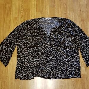 Plus size surplice blouse sz 2X